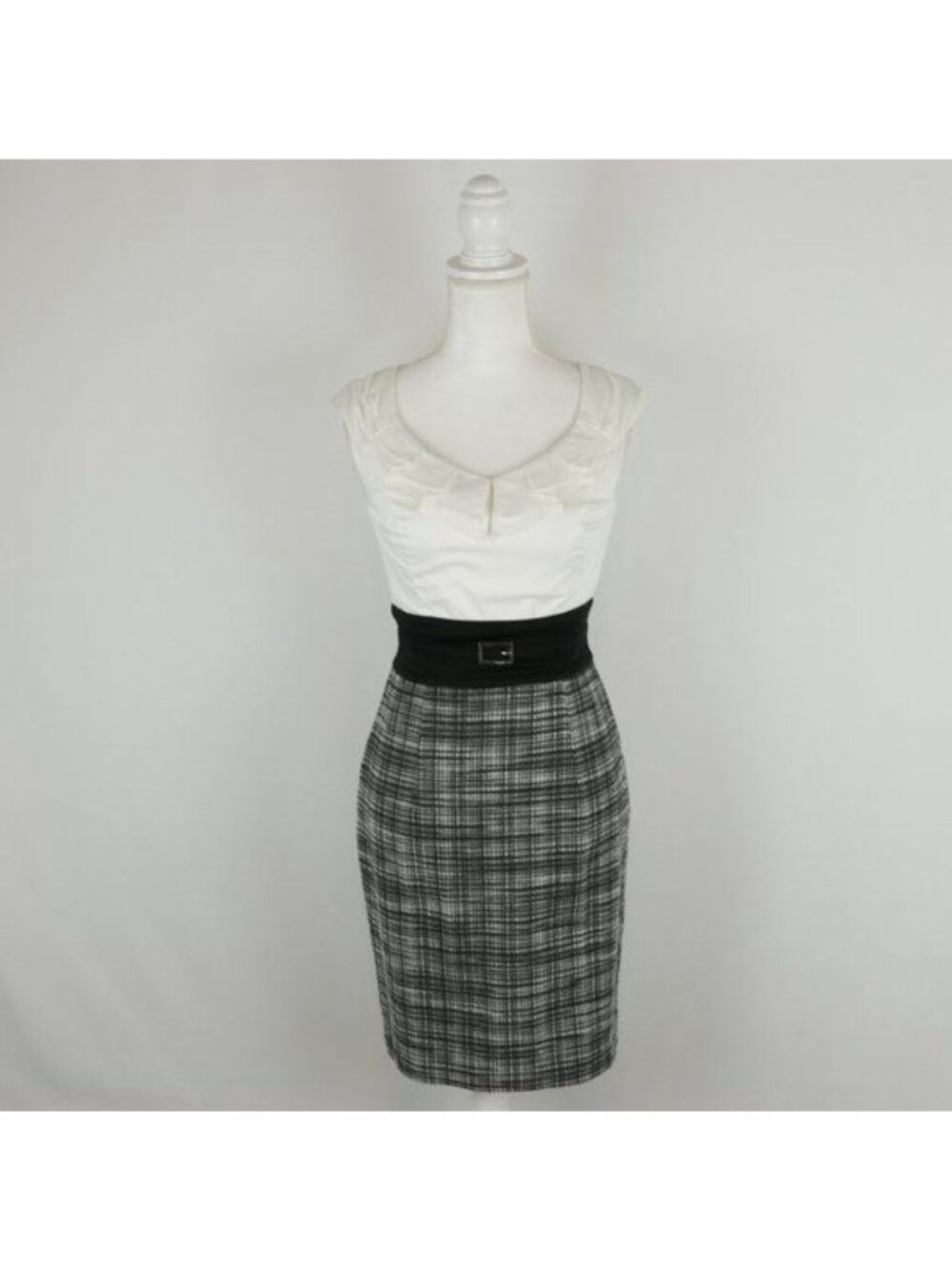 White House Black Market Women's Size 0 Black White Plaid Scoop Neck Dress